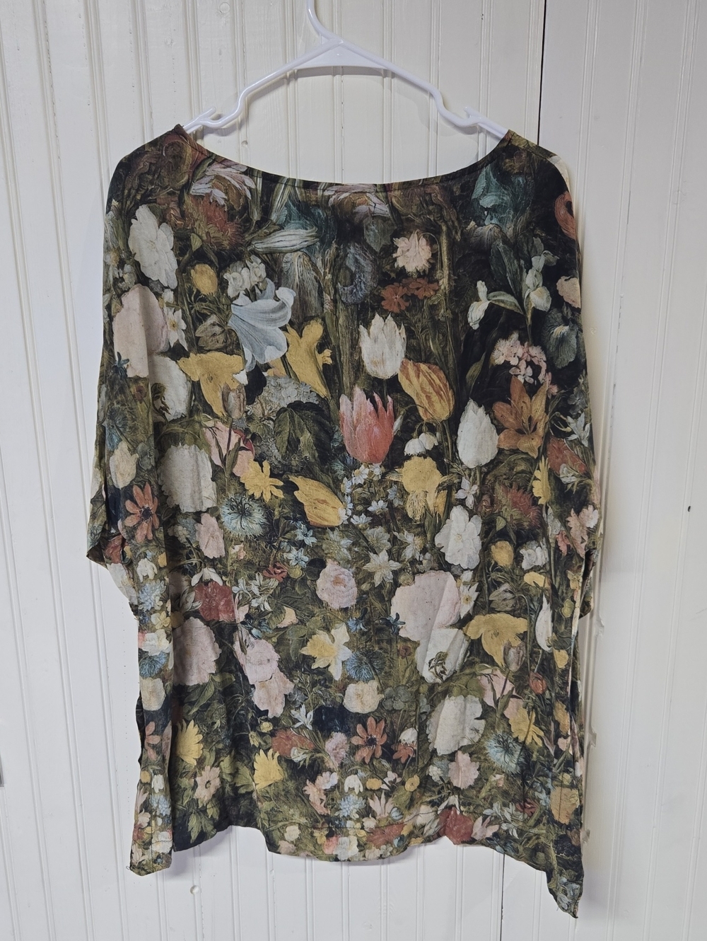 Market Of Stars Floral Print Relaxed Fit Women's Top - Olive Multi - Picture 3 of 3